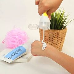 Пенка для умывания с экстрактом фрукта каламанси Med B Calamansi Cleansing Foam, 180 мл, изображение 6