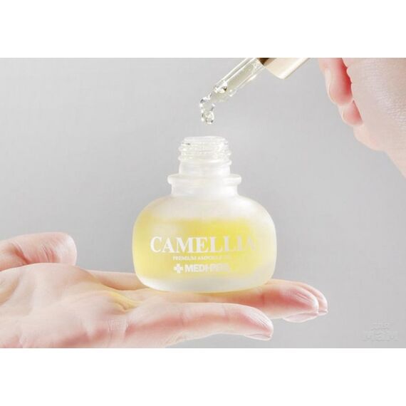 Омолаживающая сыворотка с камелией Medi-Peel Premium Fermentation Camellia Ampoule Oil, 20 мл, изображение 2