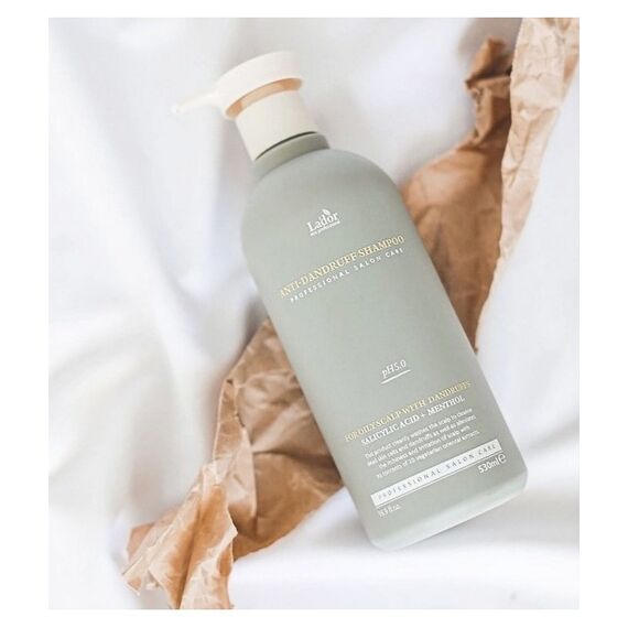 Слабокислотный шампунь против перхоти Lador Anti Dandruff Shampoo, 530 мл, изображение 2